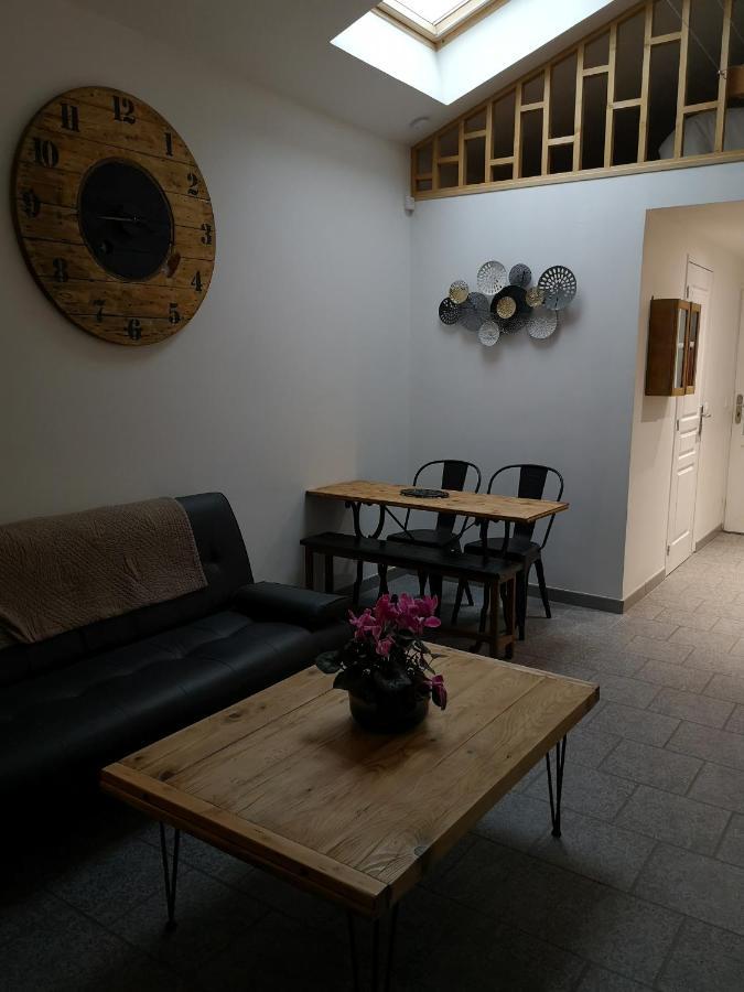 Cathy Et Eric Apartamento Beaurevoir Exterior foto